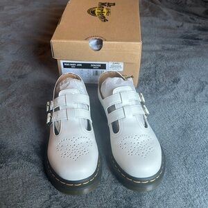 Dr. Marten Mary Jane